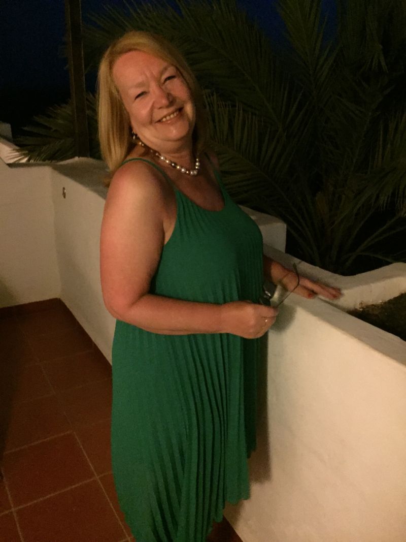 Holidaygirl