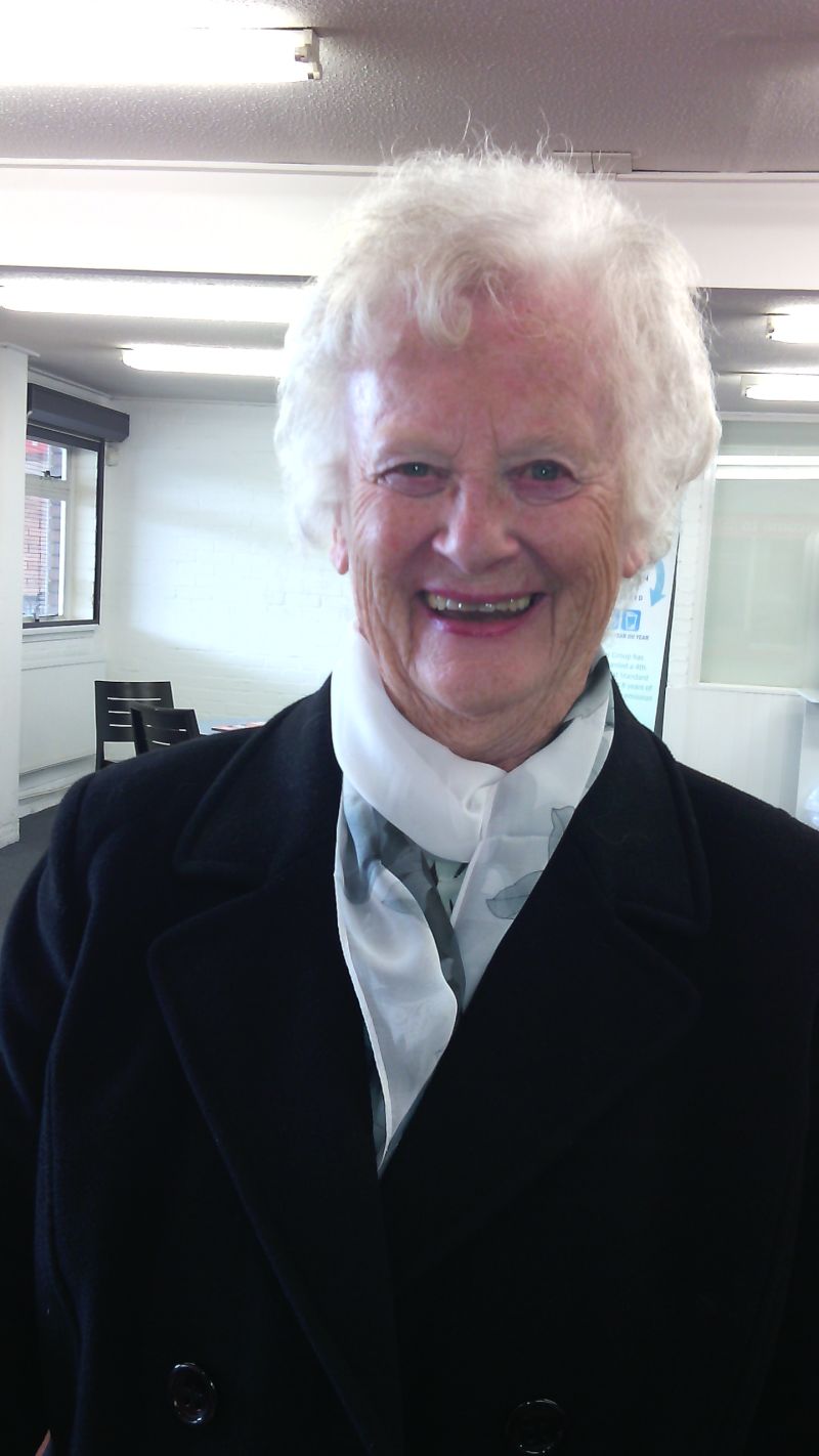 Nanette037