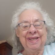Christianelena44