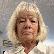 Loraine04