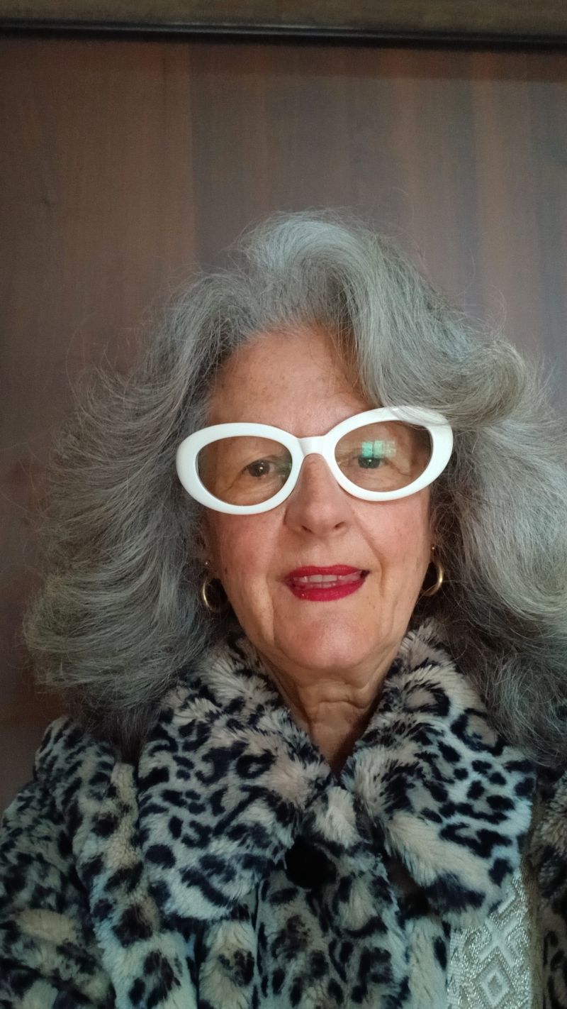 Silvercurls2025